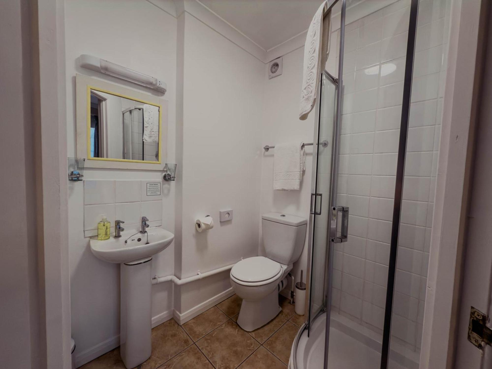 Bed and Breakfast Newport Quay Экстерьер фото