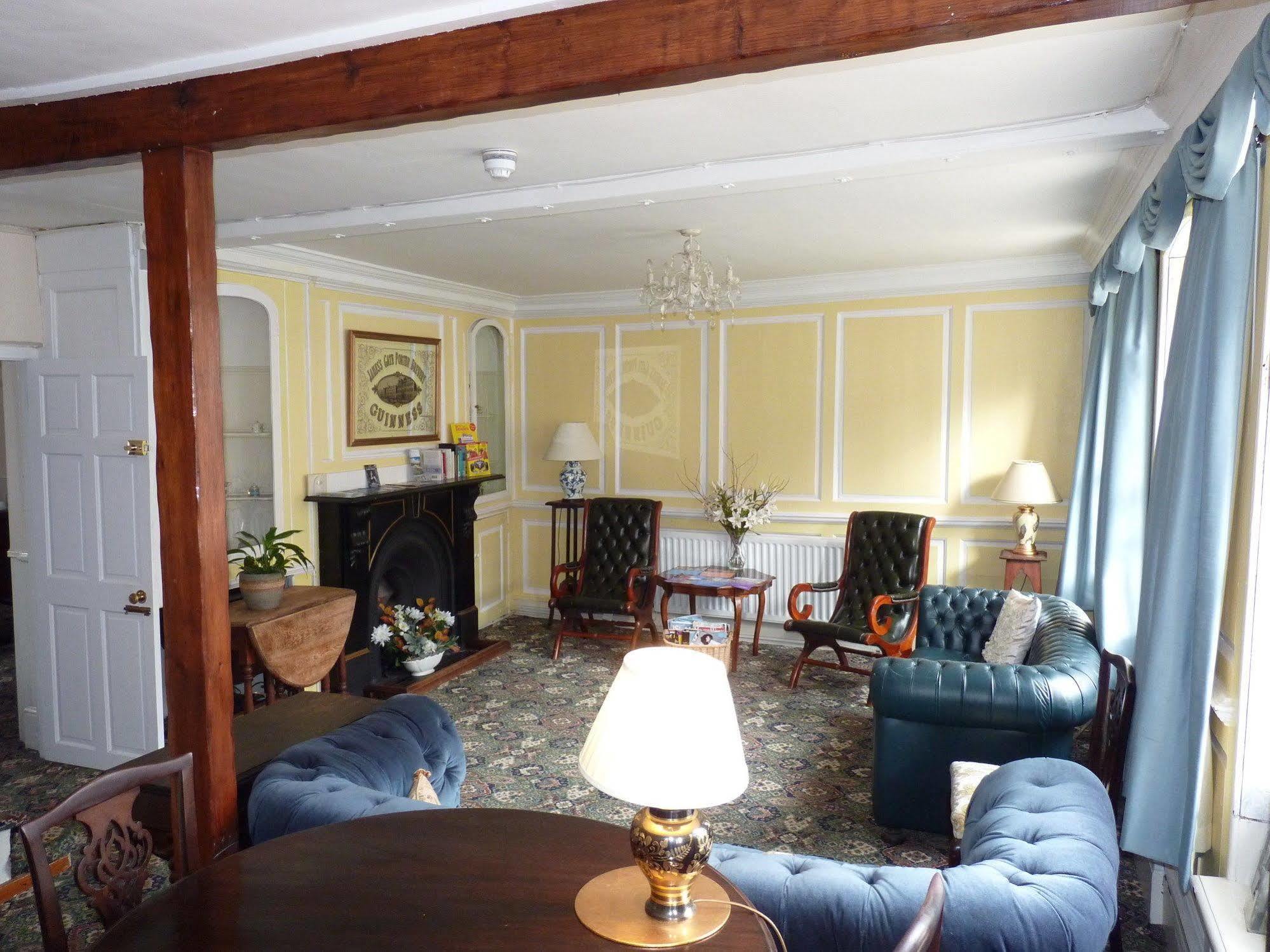 Bed and Breakfast Newport Quay Экстерьер фото